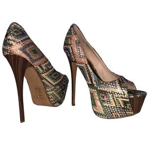 Scene Shimmer Platform Stiletto Heels Women’s Size 8.5 EUC